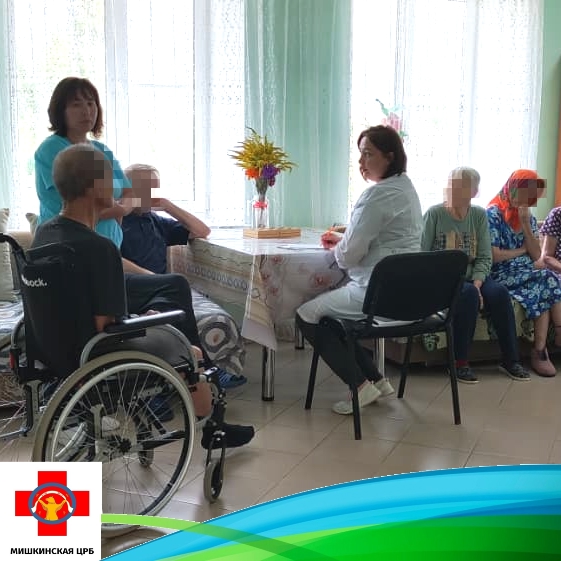 Выездной прием в пансионате для пожилых ООО ЦСОН "СЕМЬЯ"