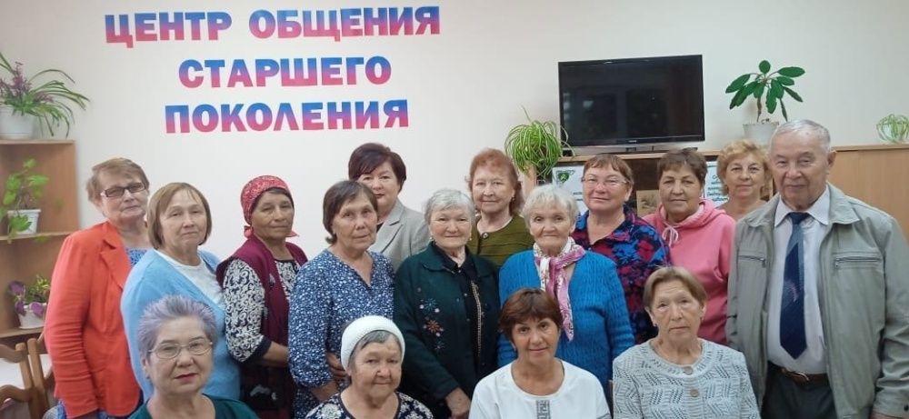 В Центре общения старшего поколения "Вдохновение" прошла встреча с врачом эндокринологом